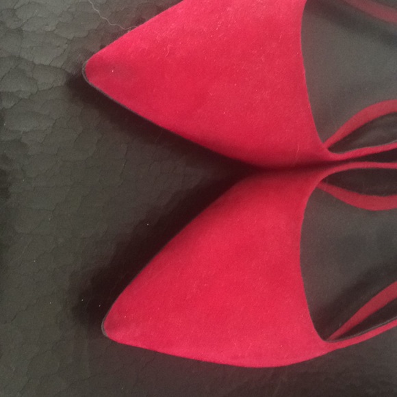 Guess New Red 9 Suede Pointy Flats - Picture 5 of 6